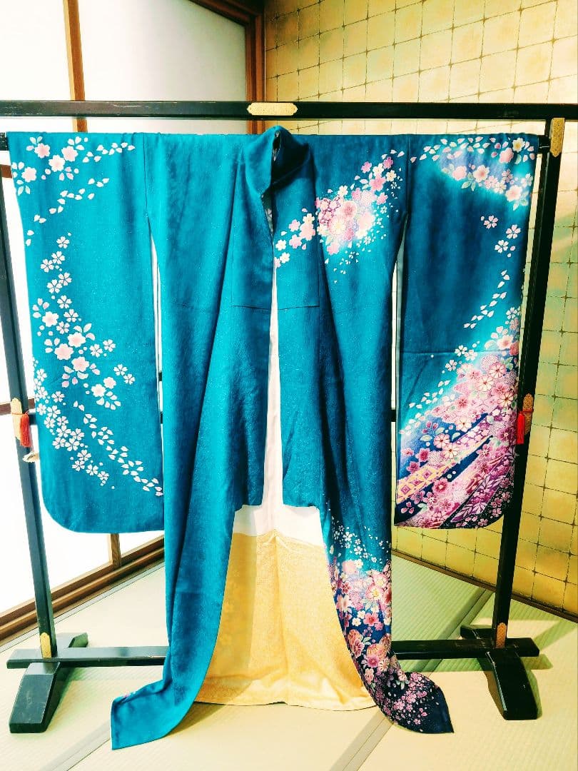 青緑色 花柄 振袖 着物