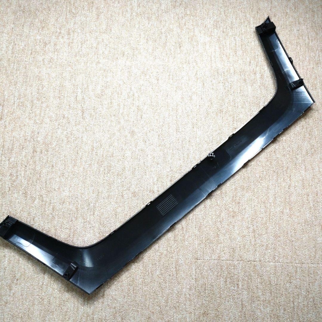 スズキスペーシアベースMK33V 純正ガーニッシュセット 中古品