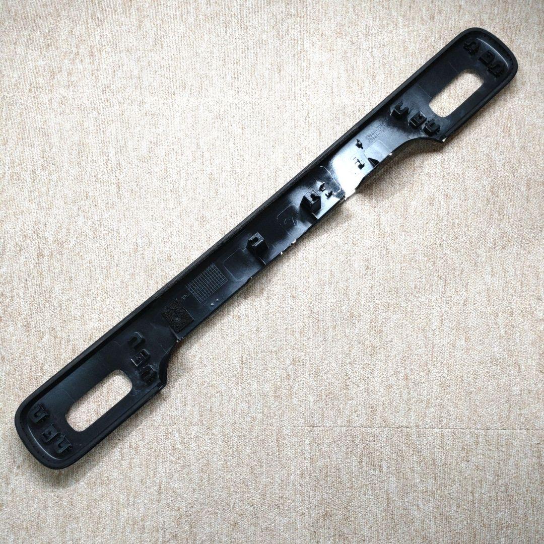 スズキスペーシアベースMK33V 純正ガーニッシュセット 中古品