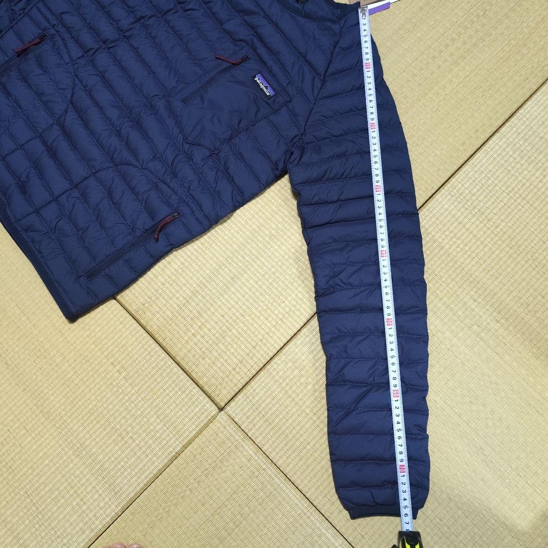 【未使用】パタゴニア サイレントダウンクルー（ネイビー・MEN’S XS）