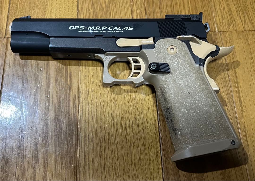 東京マルイ　ハイキャパ デザートカラー