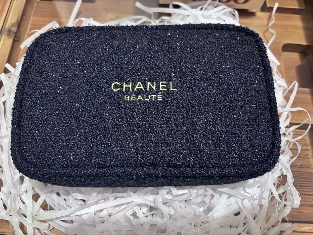 2025 シャネル ルージュ ココ グロス トリオ セット　リデー限定セット