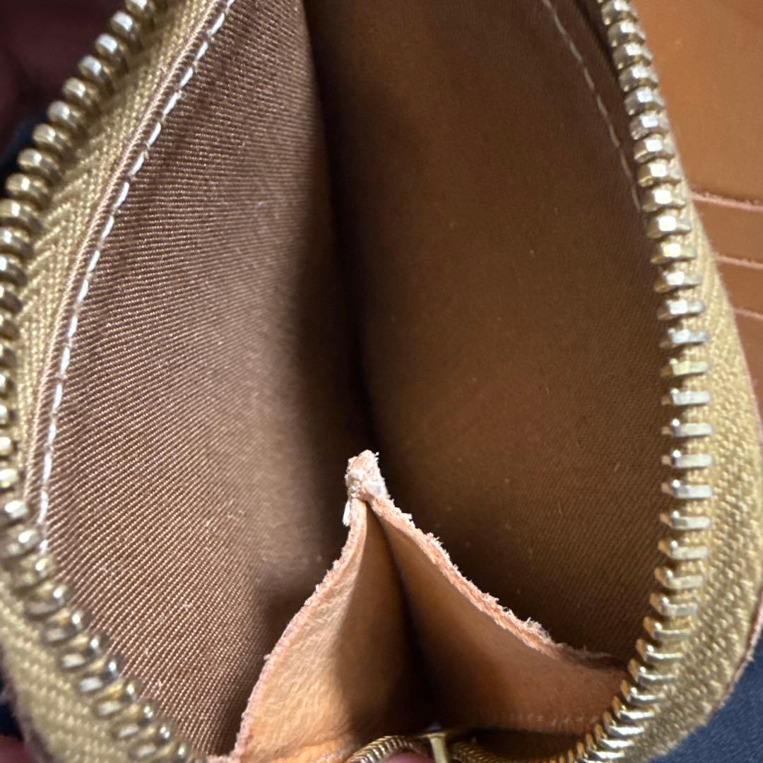 ILBISONTEイルビゾンテ　マネークリップ　ケース