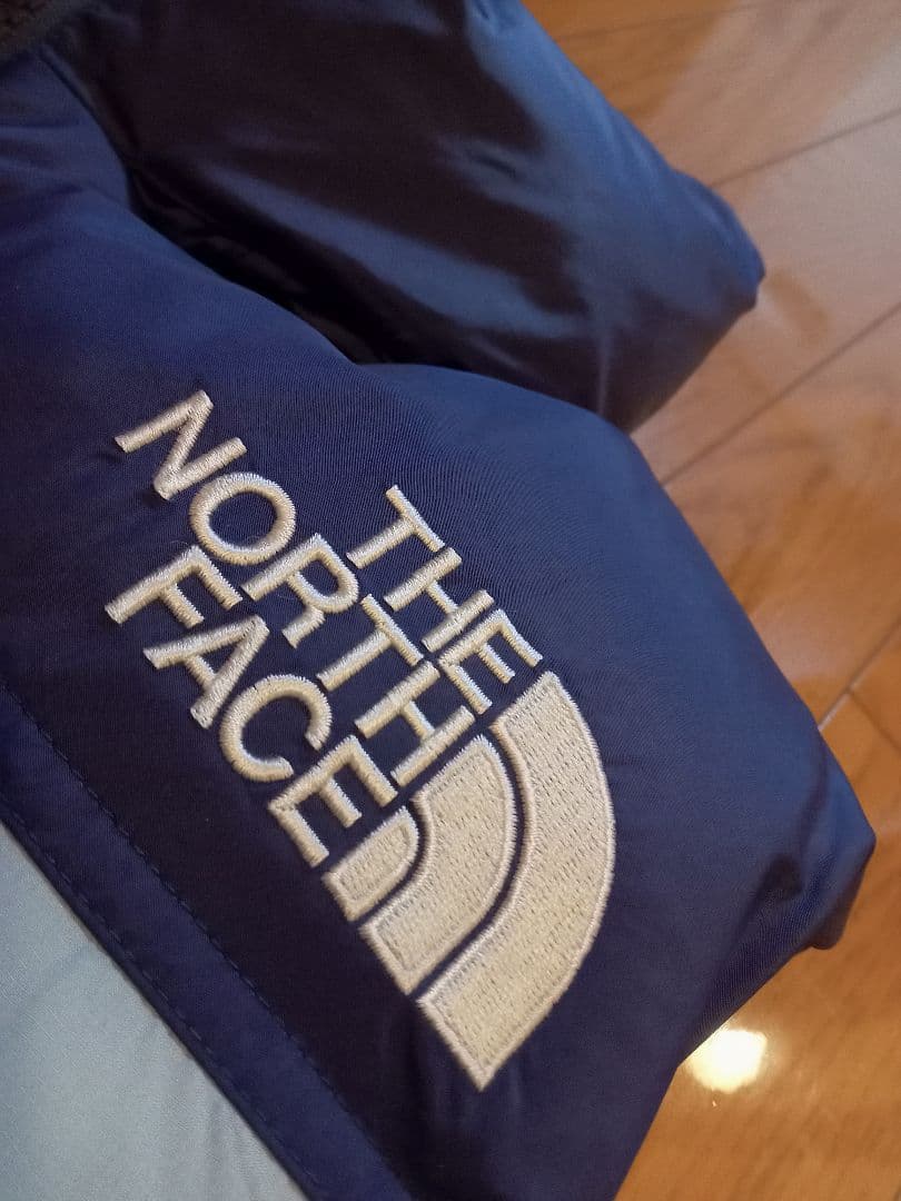 ノースフェイス　ヌプシ　ダウンベスト　NDW92338　最新モデル　レディースL