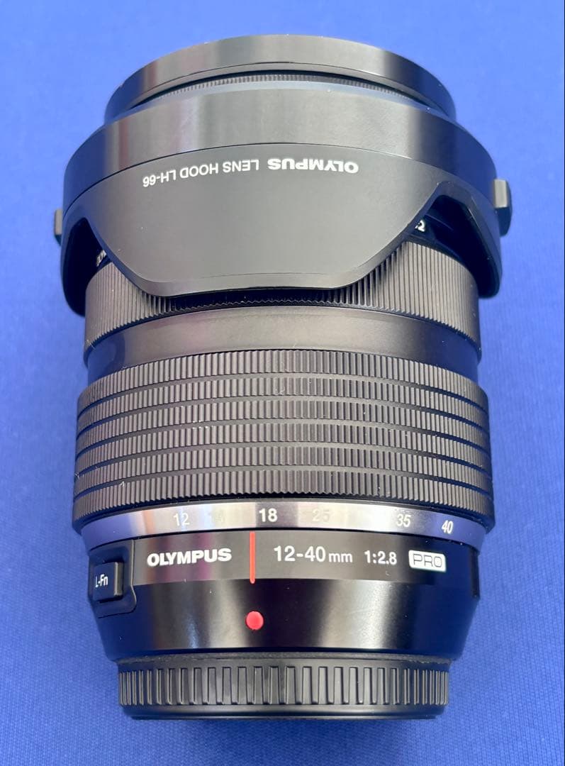 Olympus 12-40mm f/2.8 PRO レンズ