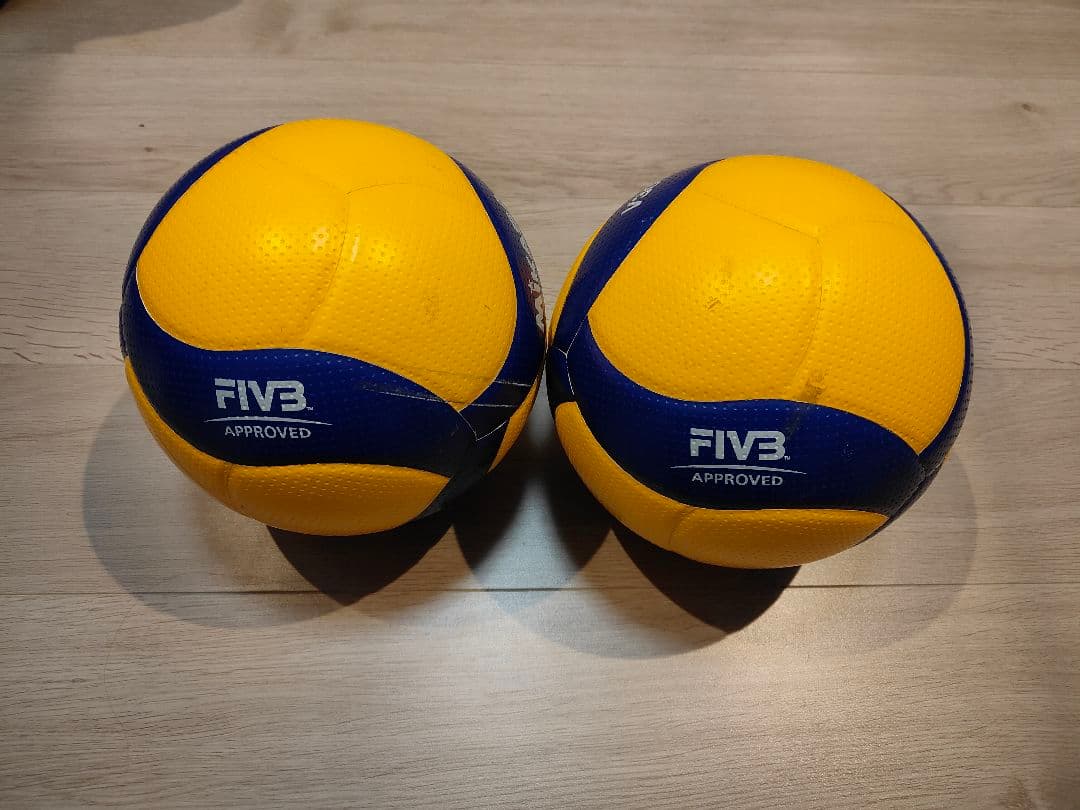 ミカサ　バレーボールV300W　２個セット【中古】