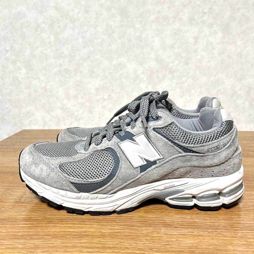 New Balance M2002RST ニューバランス「SP」スニーカー