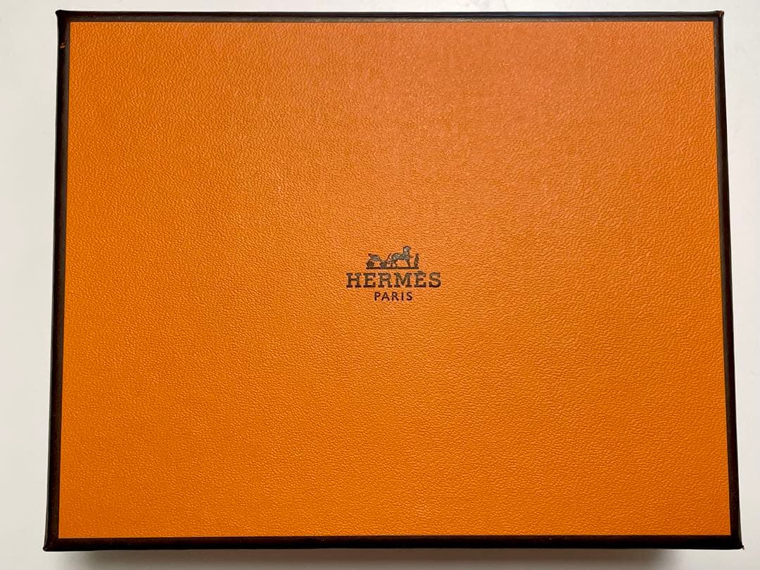 【新品・未開封】エルメス HERMES ハンドクリーム＆ネイルオイルセット