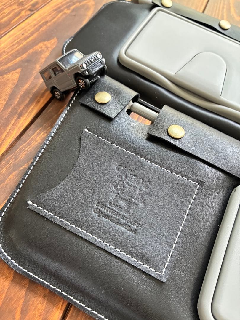 ジムニー jb64 シエラ jb74 ノマド 本革サンバイザーカバー 左右 黒