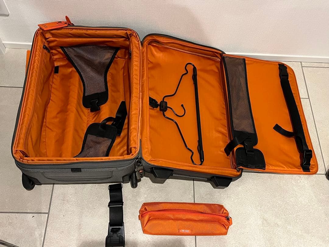 TUMI ALPHA エクスパンダブルキャリー2輪&ビジネスバッグバッグセット