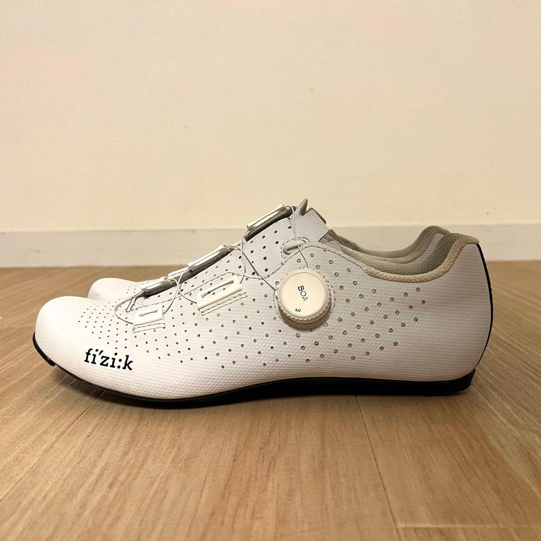 フィジーク テンポデコスカーボン サイズ41