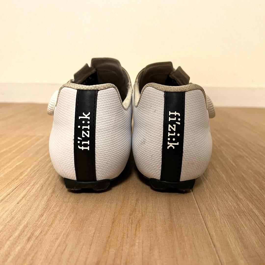 フィジーク テンポデコスカーボン サイズ41