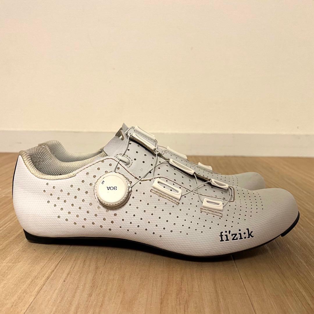 フィジーク テンポデコスカーボン サイズ41