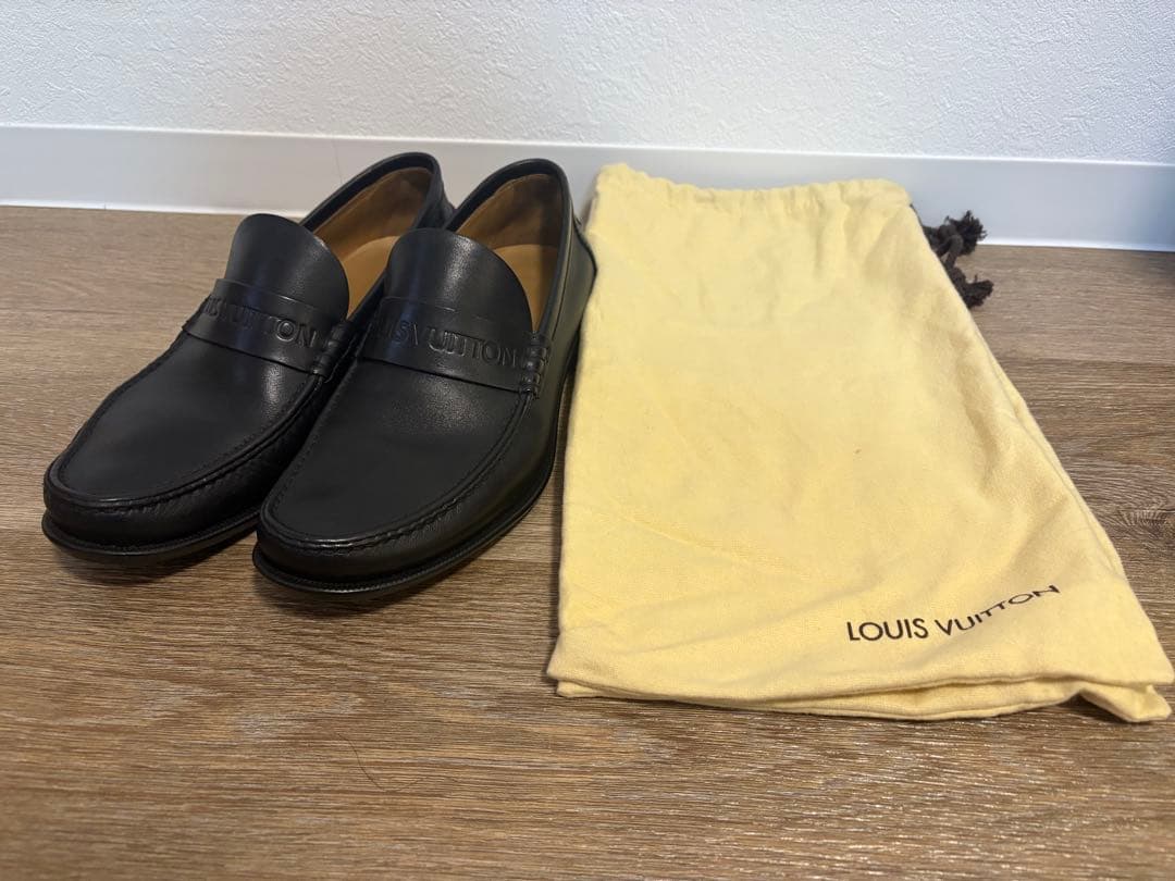 LOUIS VUITTON サイズ8 ローファー 収納袋付き