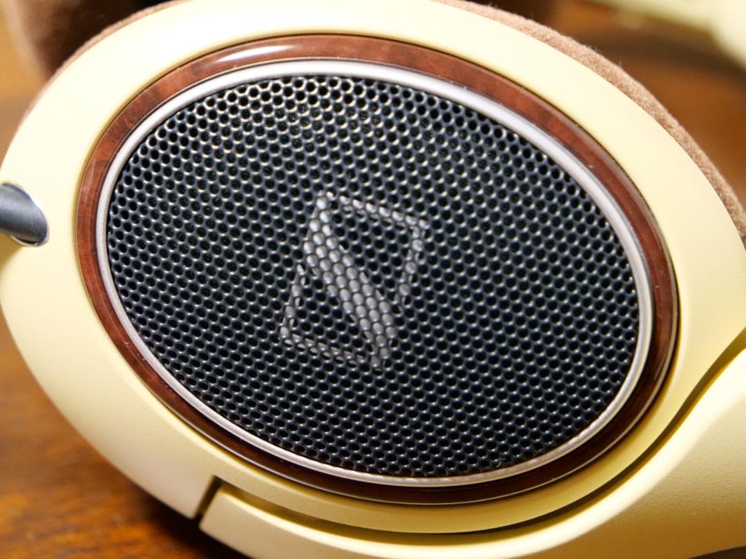 ゼンハイザーHD598　通称プリン　ミニプラグ変換器付き　SENNHEISER