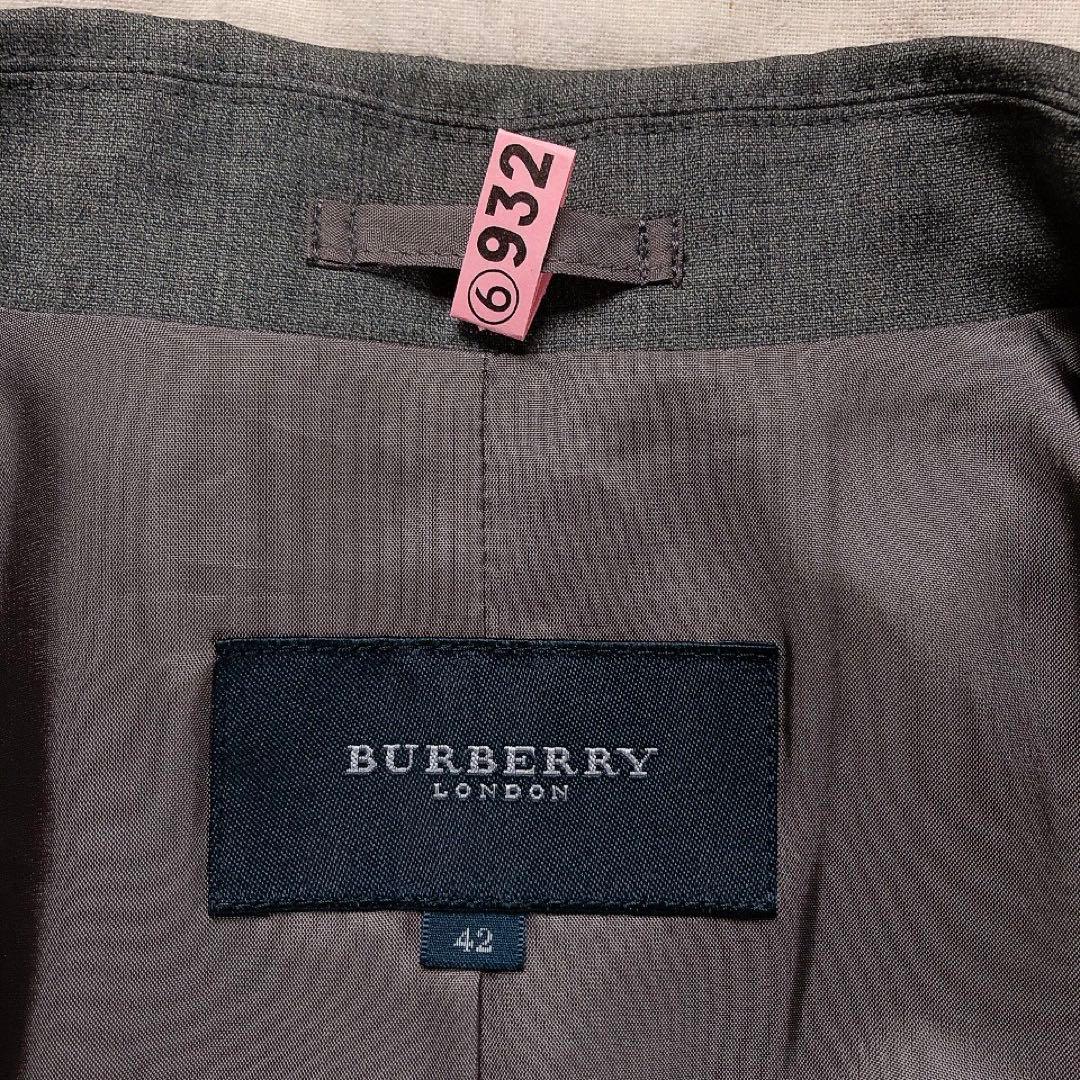 バーバリー　スカートスーツ　スーツ　グレー