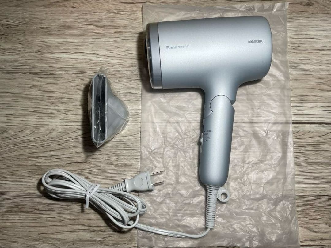 L*)様 【只今オークション中〜10/19終了】Panasonic ナノケアドラ