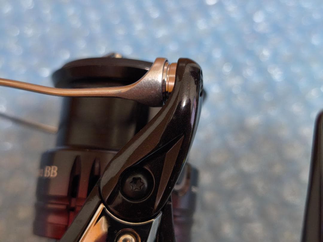 美品 シマノ スピニングリール 22 セフィアBB C3000SHG エギング