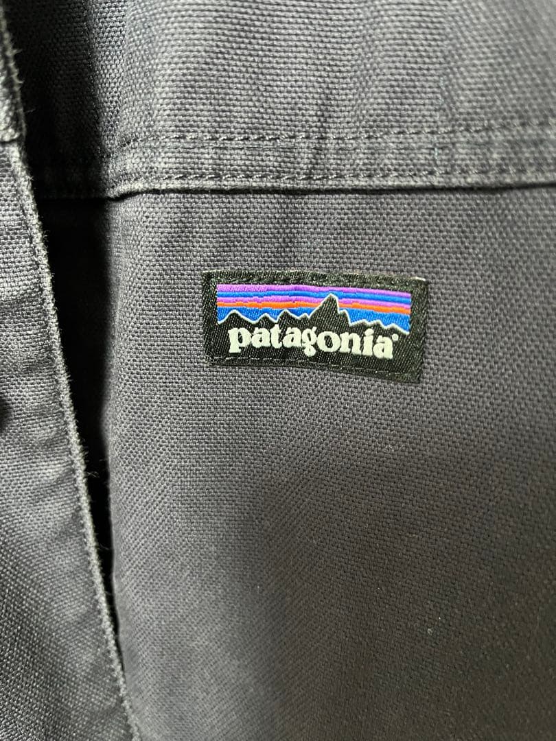 Patagonia ヌエボレンジジャケット　ネイビー