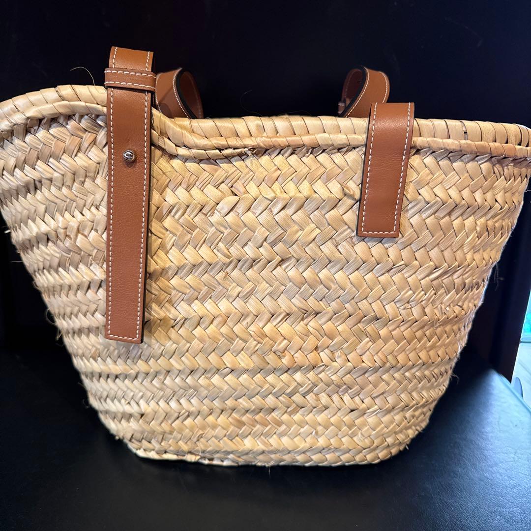 極美品　LOEWE かごバッグ 中サイズ　Mサイズ