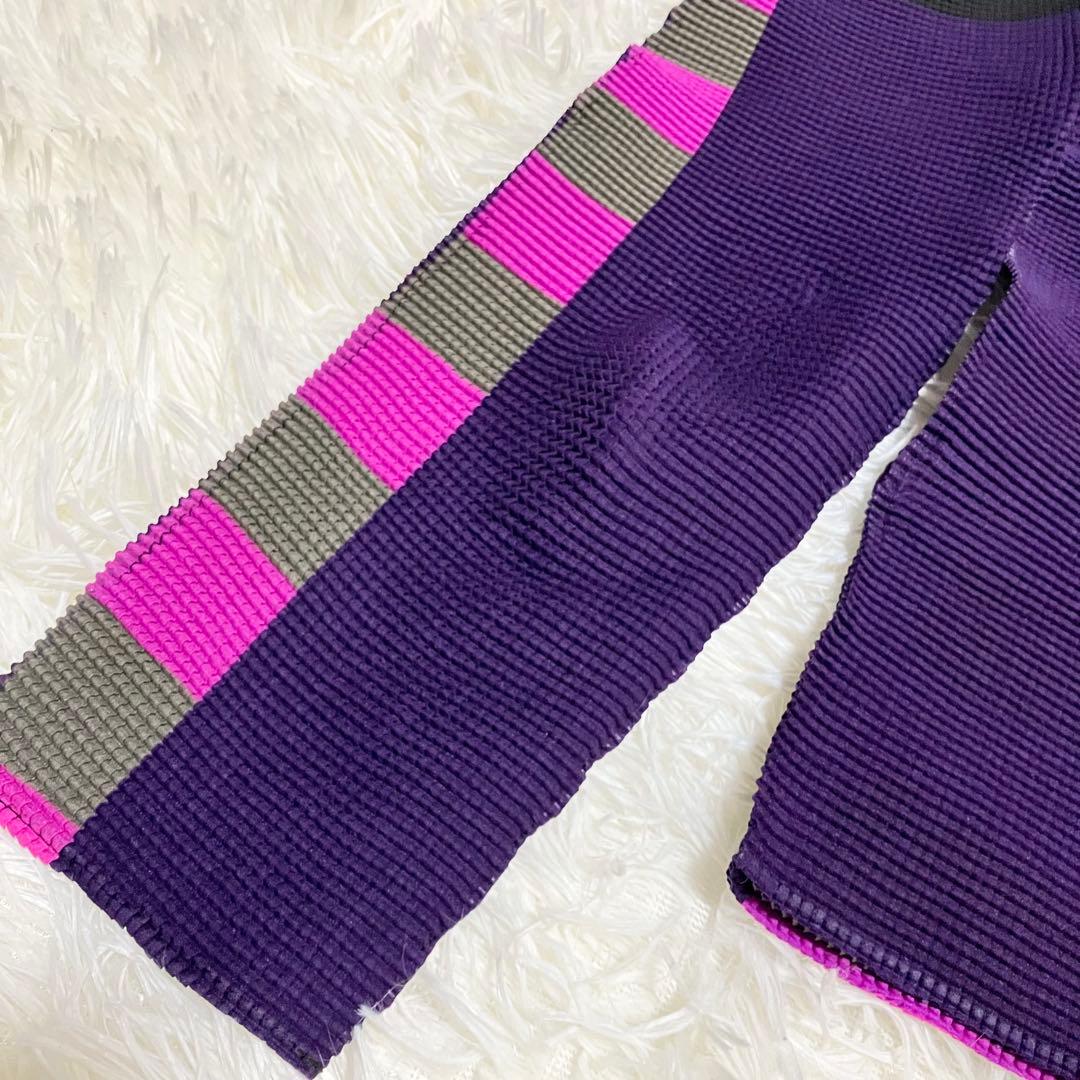 ミーイッセイミヤケ ハイネックカットソー 長袖 総柄 ボーダー