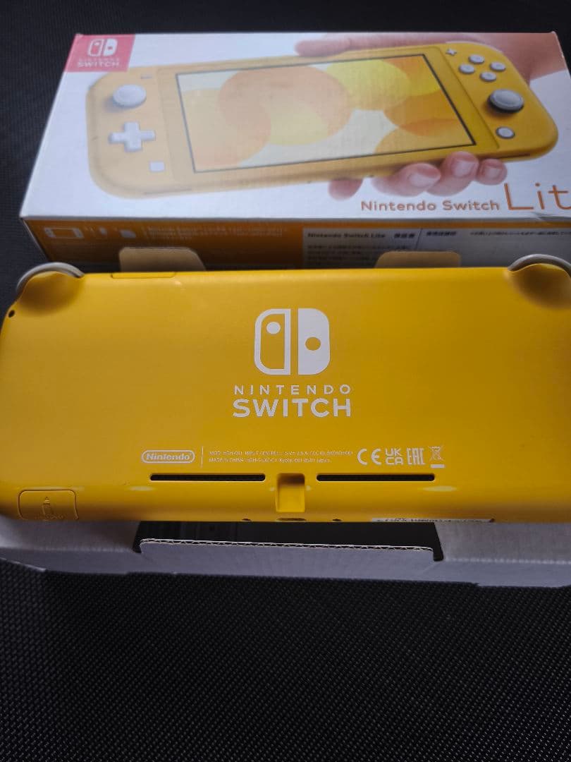 ニンテンドースイッチ ライト イエロー 初期化済み ジャンク品