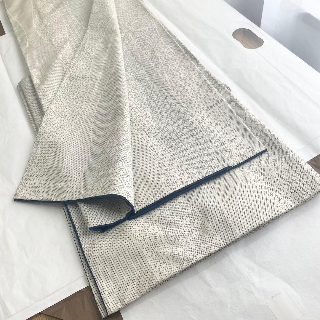 白大島　大島紬　袷仕立て