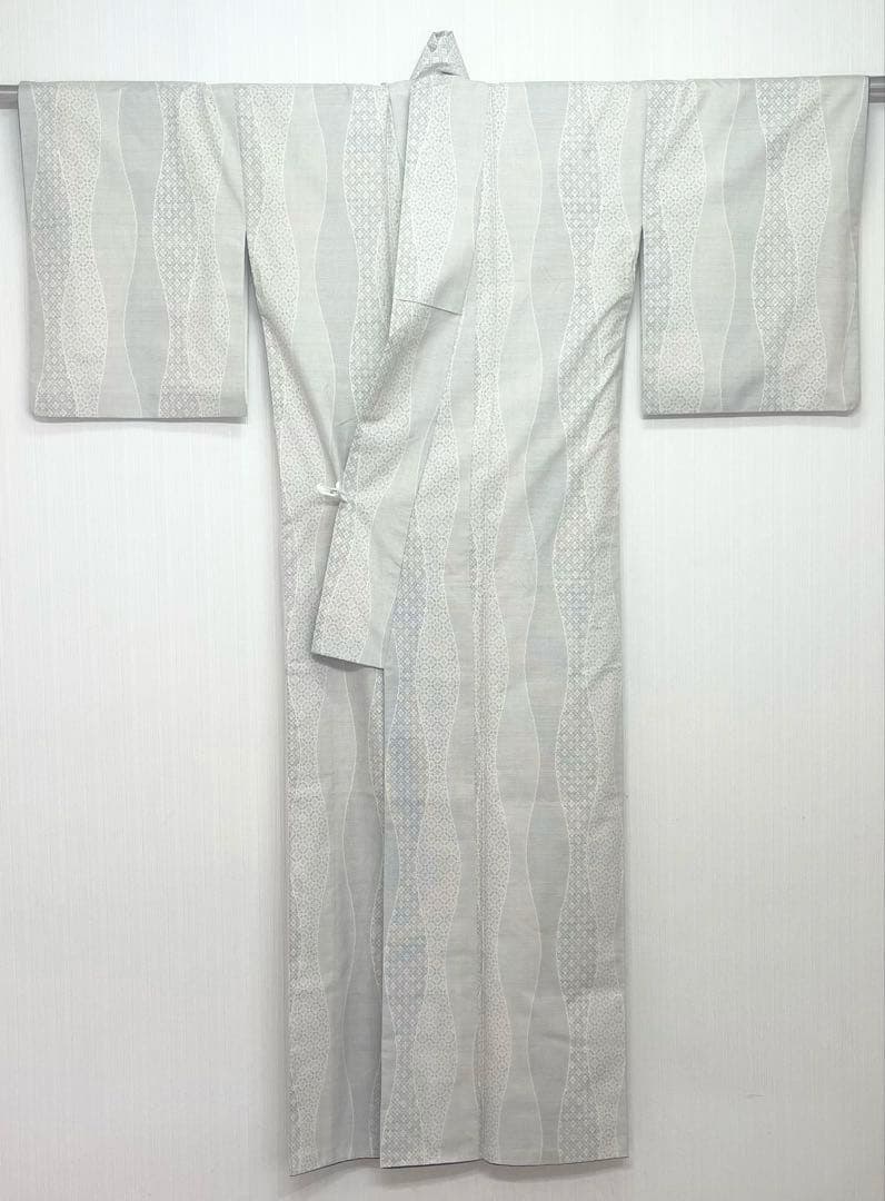 白大島　大島紬　袷仕立て