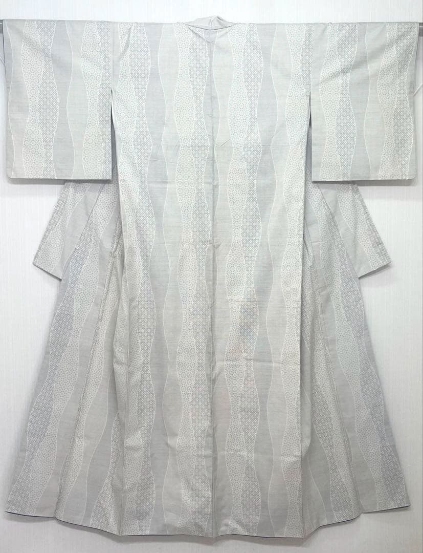 白大島　大島紬　袷仕立て