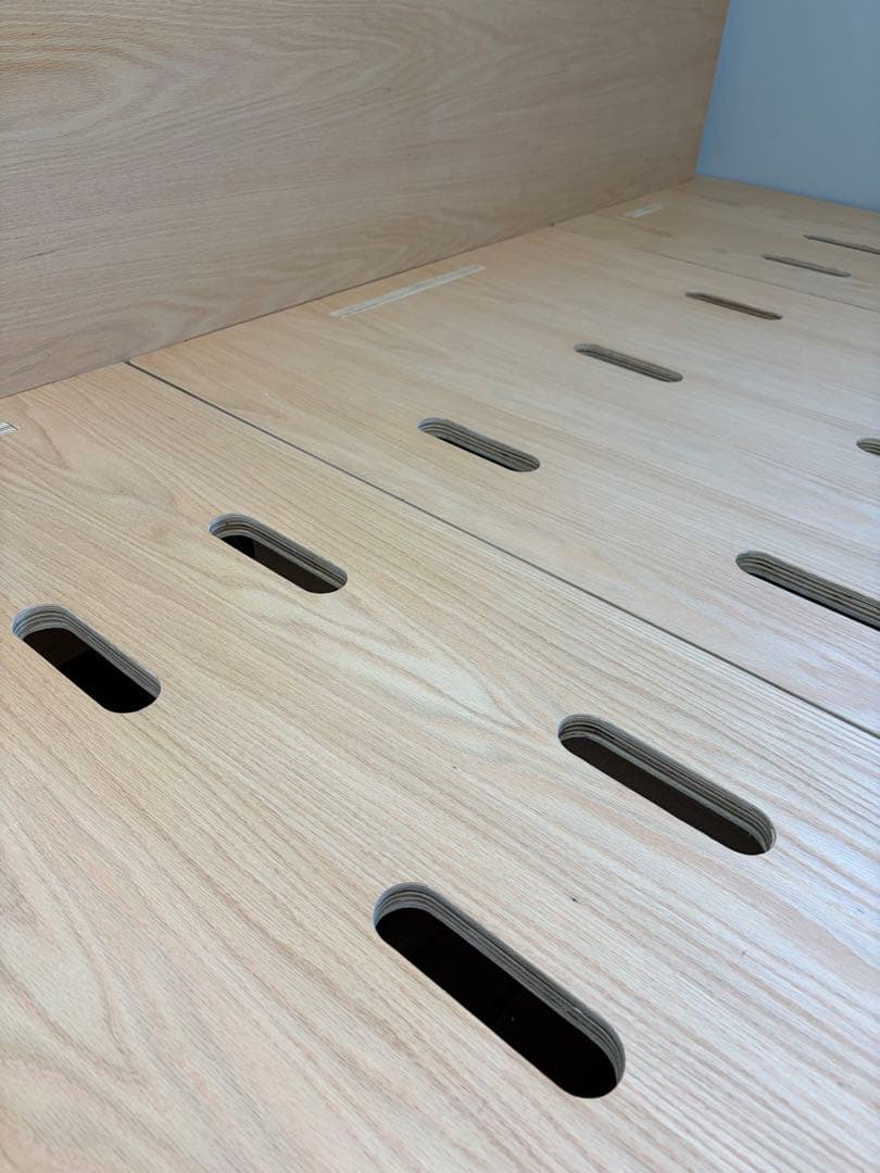 コアラマットレス　ベッドフレームクイーン