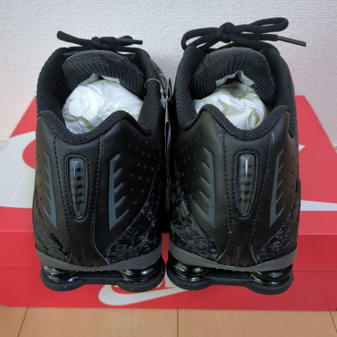 NIKE SHOX R4 フローラル HV0934
