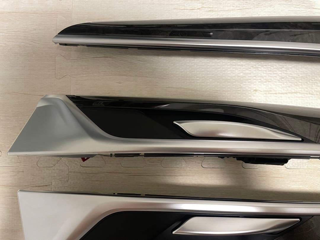 【純正/美品】 G30/G31 純正ドア・トリム・パネル 4点セット