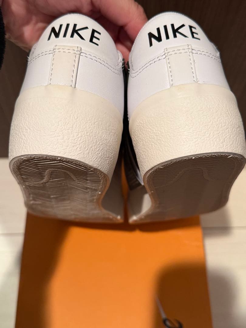 ナイキ ブレーザー ロー プラットフォーム　NIKE