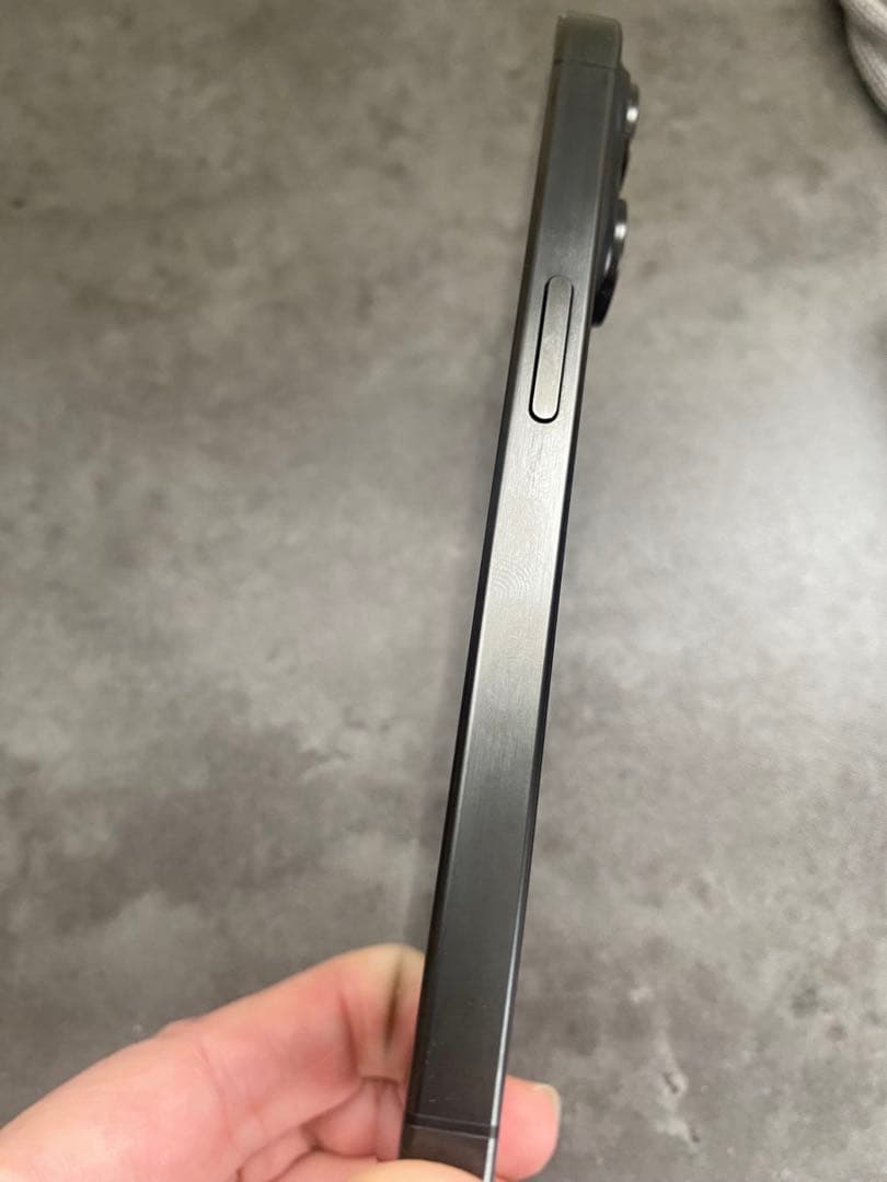 iPhone 15 Pro ブラック　保証あり　128GB