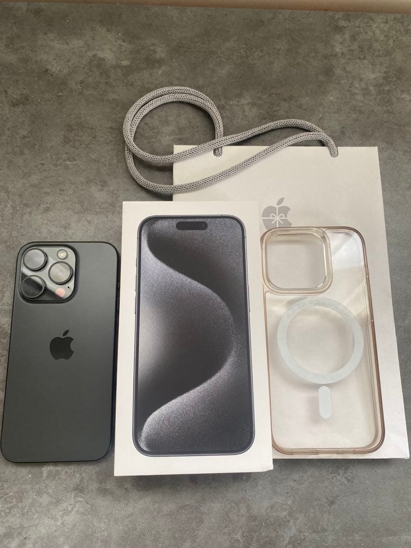 iPhone 15 Pro ブラック　保証あり　128GB