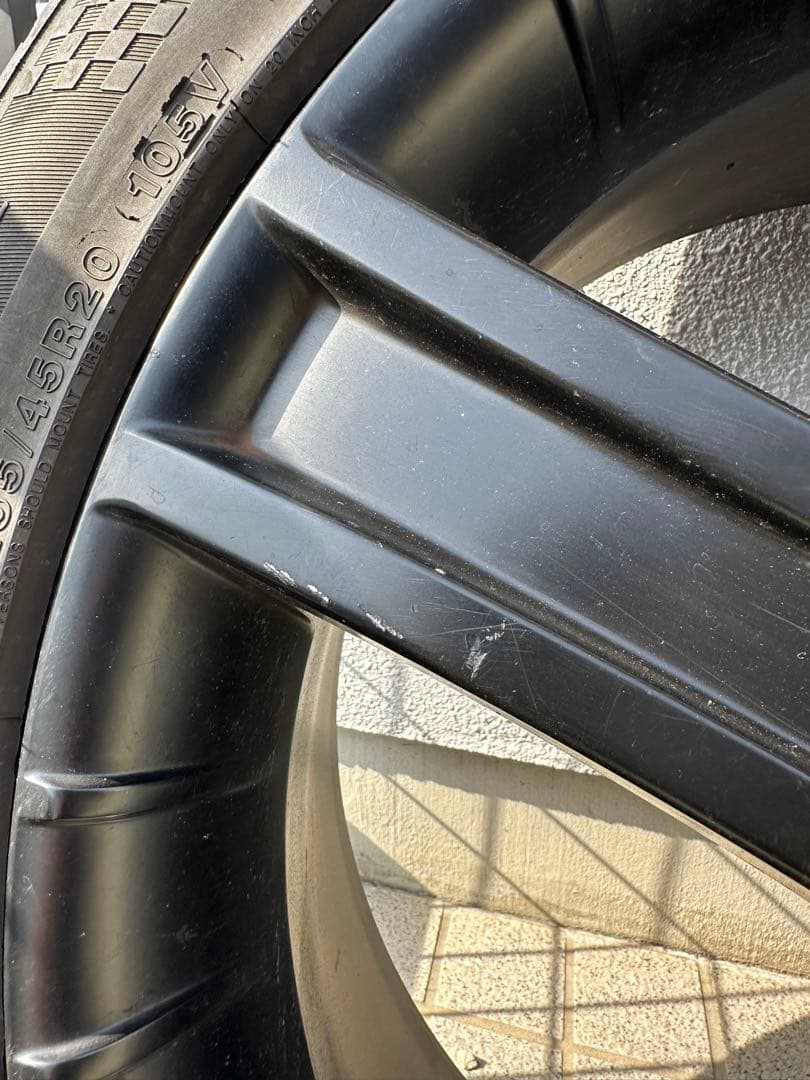 リタイヤ組　アウディQ5 20インチタイヤホイール