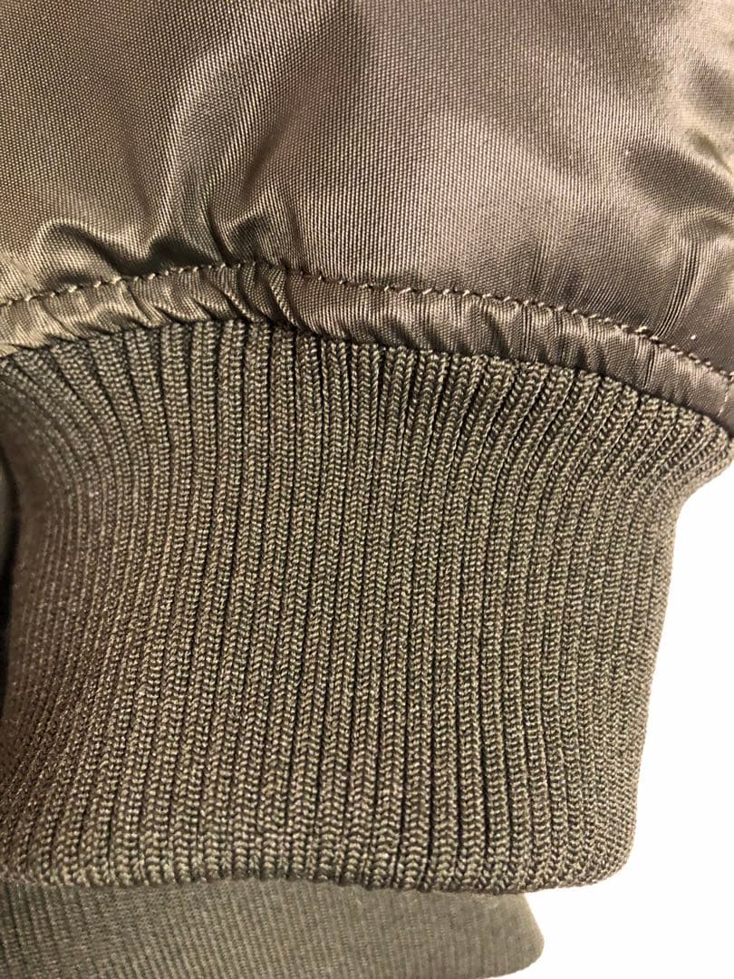 UNIQLO +J ダウンオーバーサイズリブブルゾン L ダウン90% カーキ