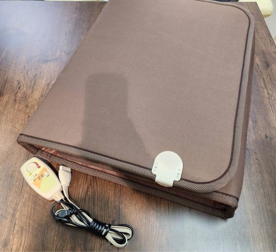 定価20万円　岩盤浴マット セラミック ゲルマニウム ラドン 3種