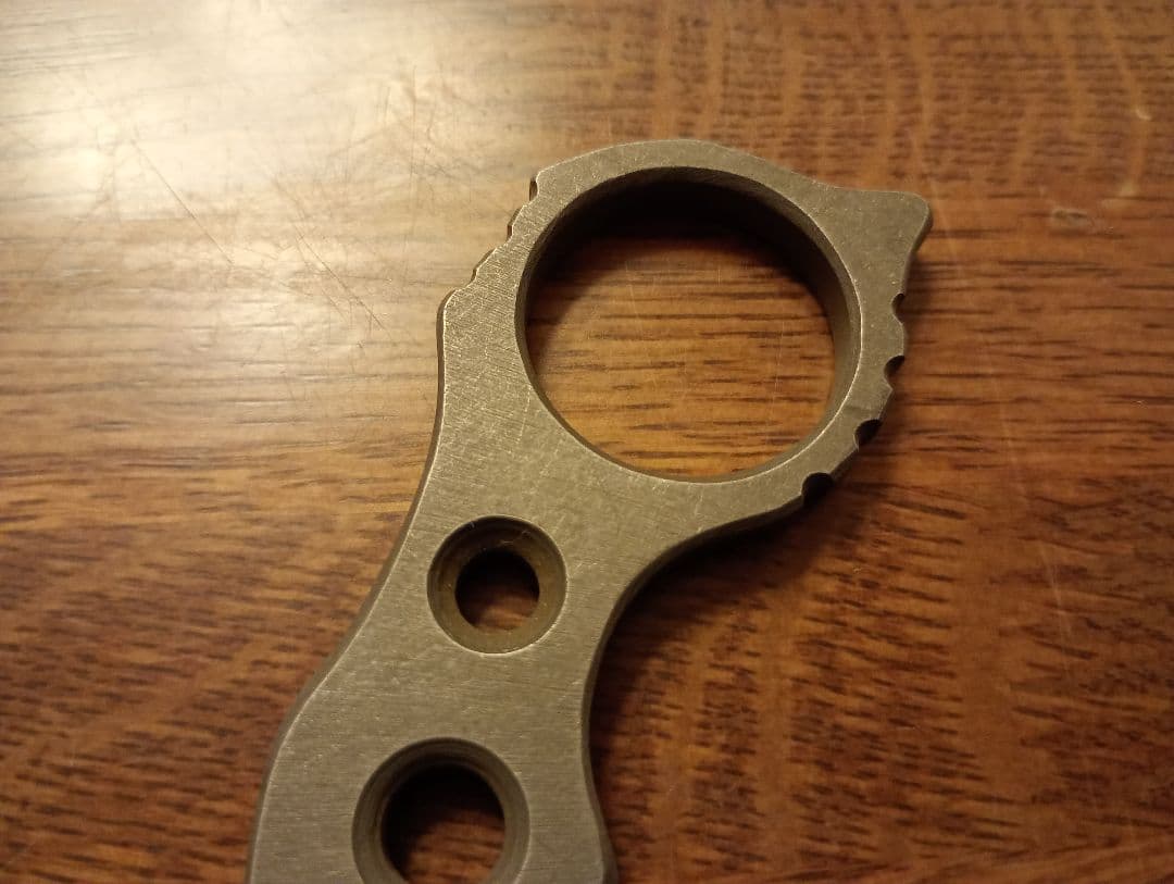 ダミーナイフ　タントーカランビット　両刃風装飾ベベル