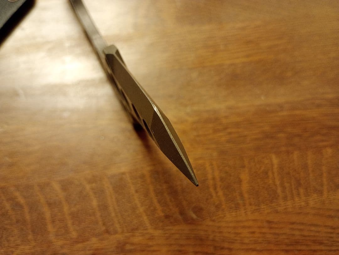 ダミーナイフ　タントーカランビット　両刃風装飾ベベル