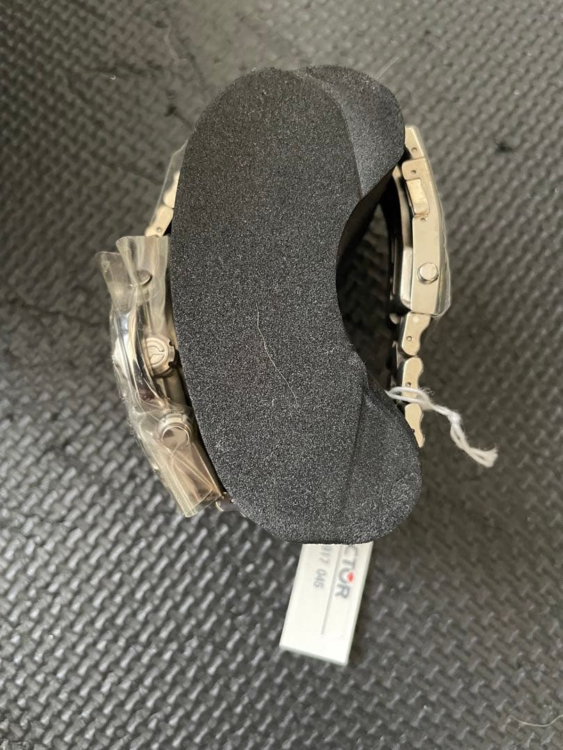 SECTOR セクター クロノグラフ 200M TITANIUM