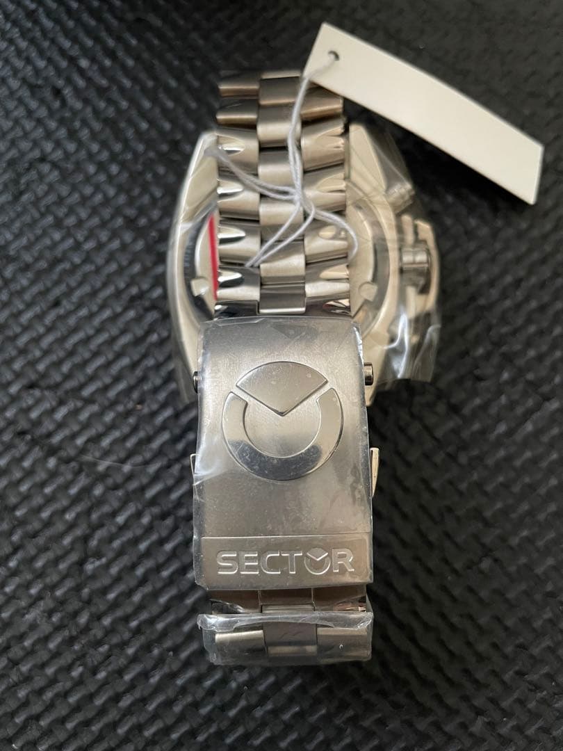 SECTOR セクター クロノグラフ 200M TITANIUM