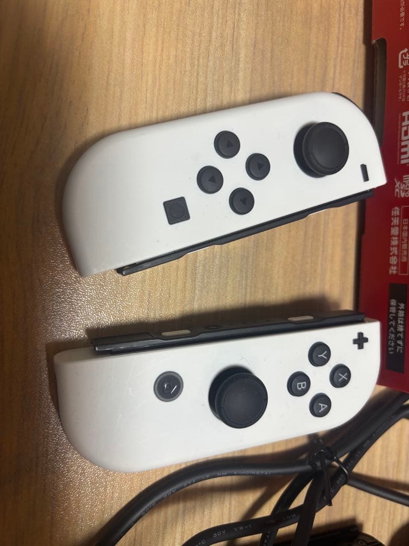 【2025年3月購入】Nintendo Switch 本体 有機ELホワイト