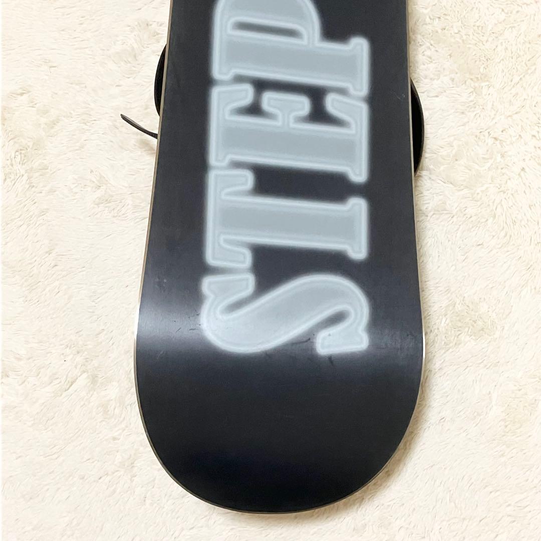 初中級者向け ダブルキャンバー STEPCHILD DESERTED 148cm