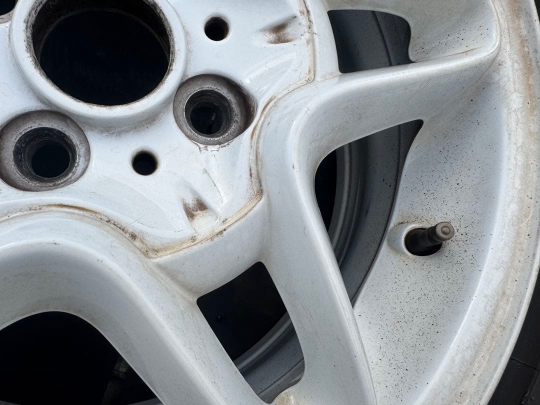 ミニ　純正　4穴6.5J-16インチ　PCD100　4穴　オフセット48