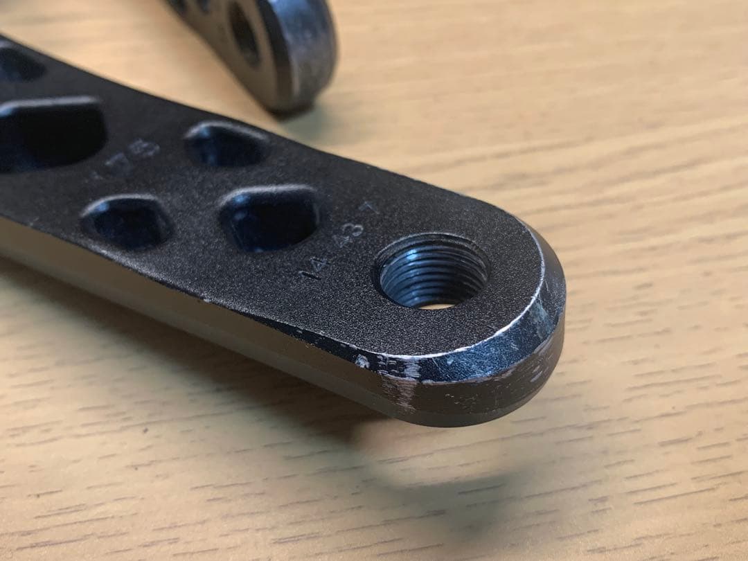 レースフェース　タービンクランク　175mm　中古