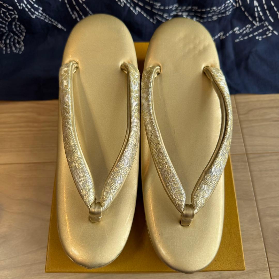 美品　草履　バッグ　着物　浴衣　和装　金　ゴールド　和装用バッグ