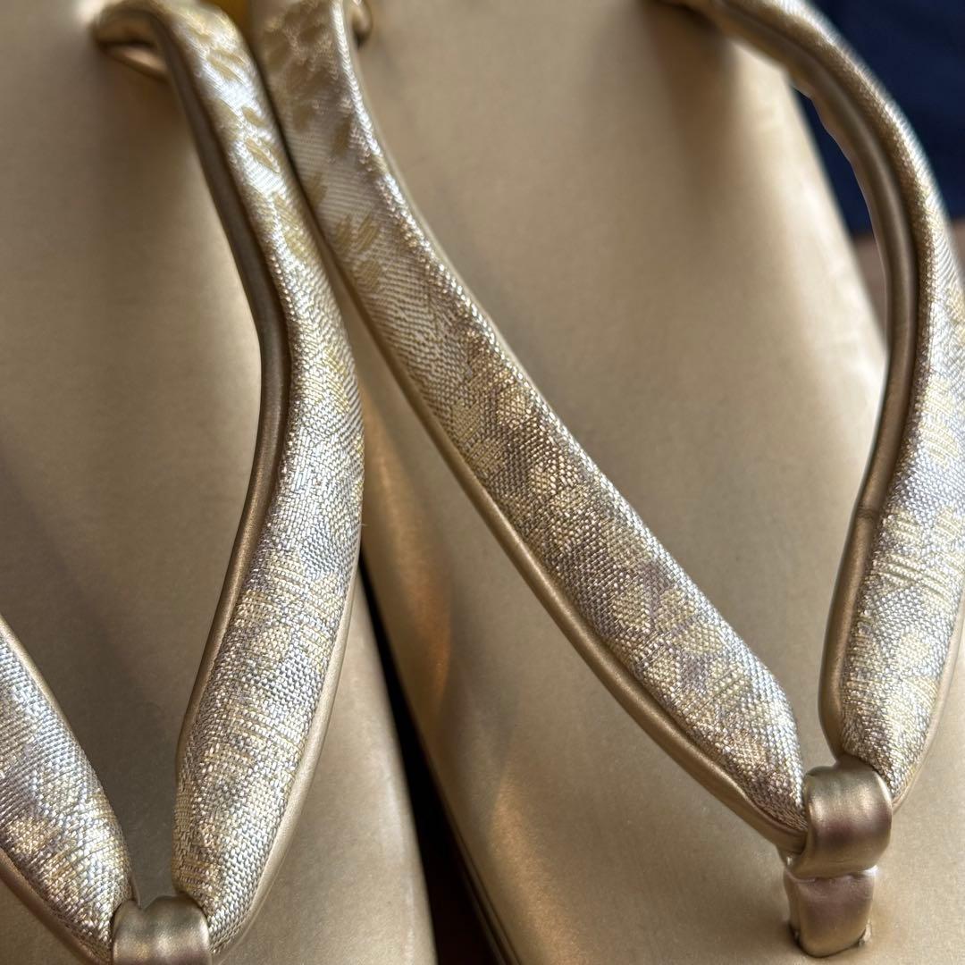 美品　草履　バッグ　着物　浴衣　和装　金　ゴールド　和装用バッグ