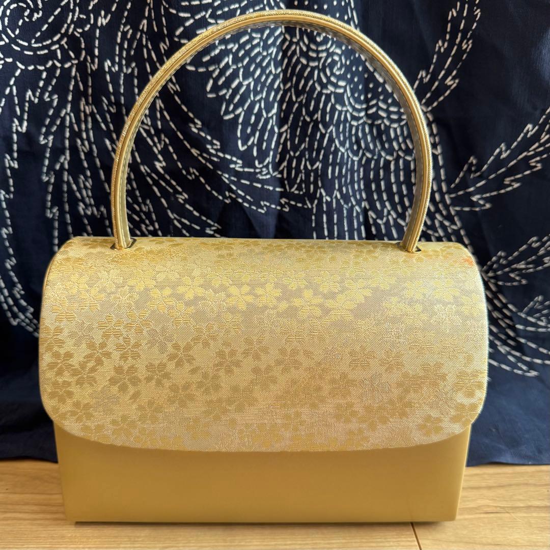美品　草履　バッグ　着物　浴衣　和装　金　ゴールド　和装用バッグ