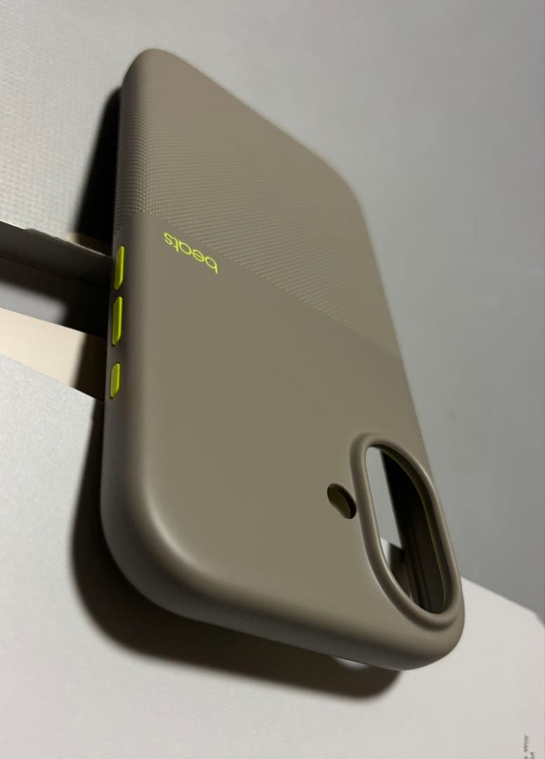 beats iPhone用ケース グレー